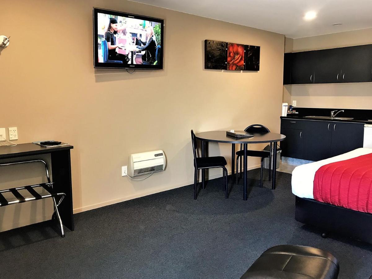 Phoenix Motels Temuka Esterno foto