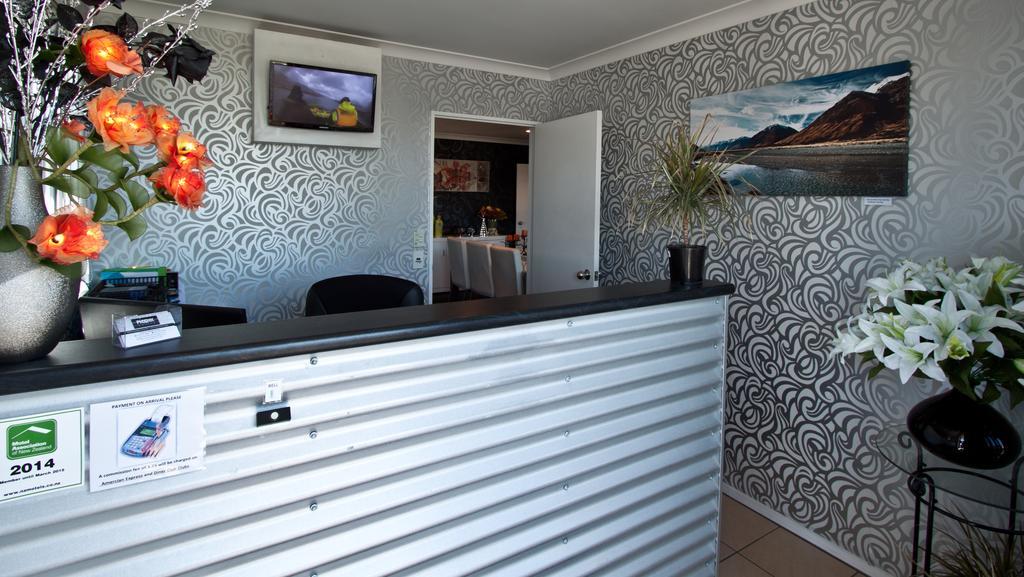 Phoenix Motels Temuka Esterno foto