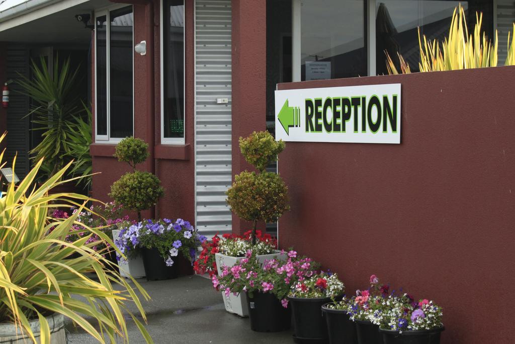 Phoenix Motels Temuka Esterno foto