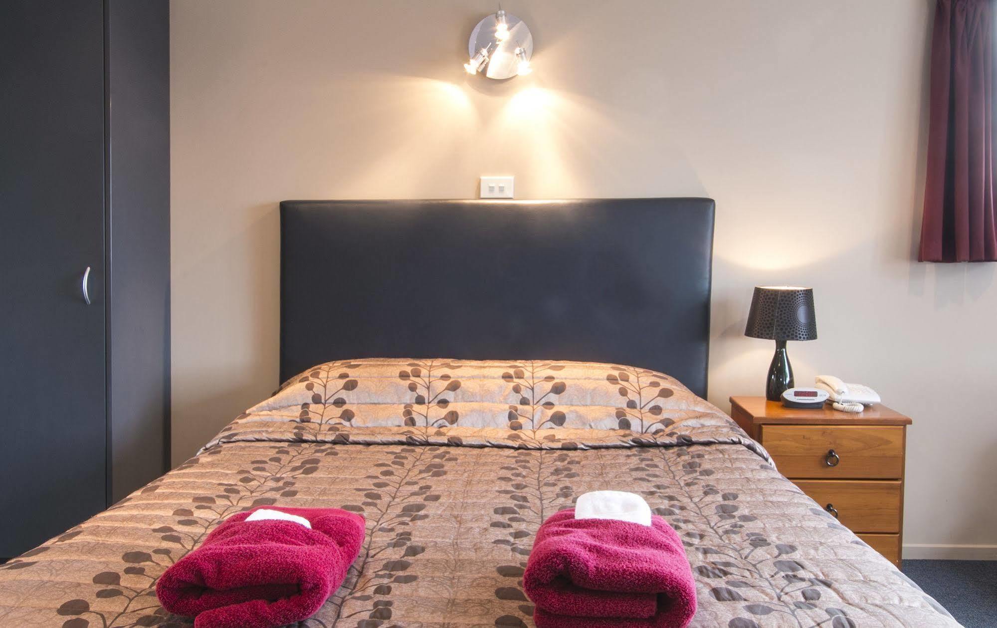 Phoenix Motels Temuka Esterno foto