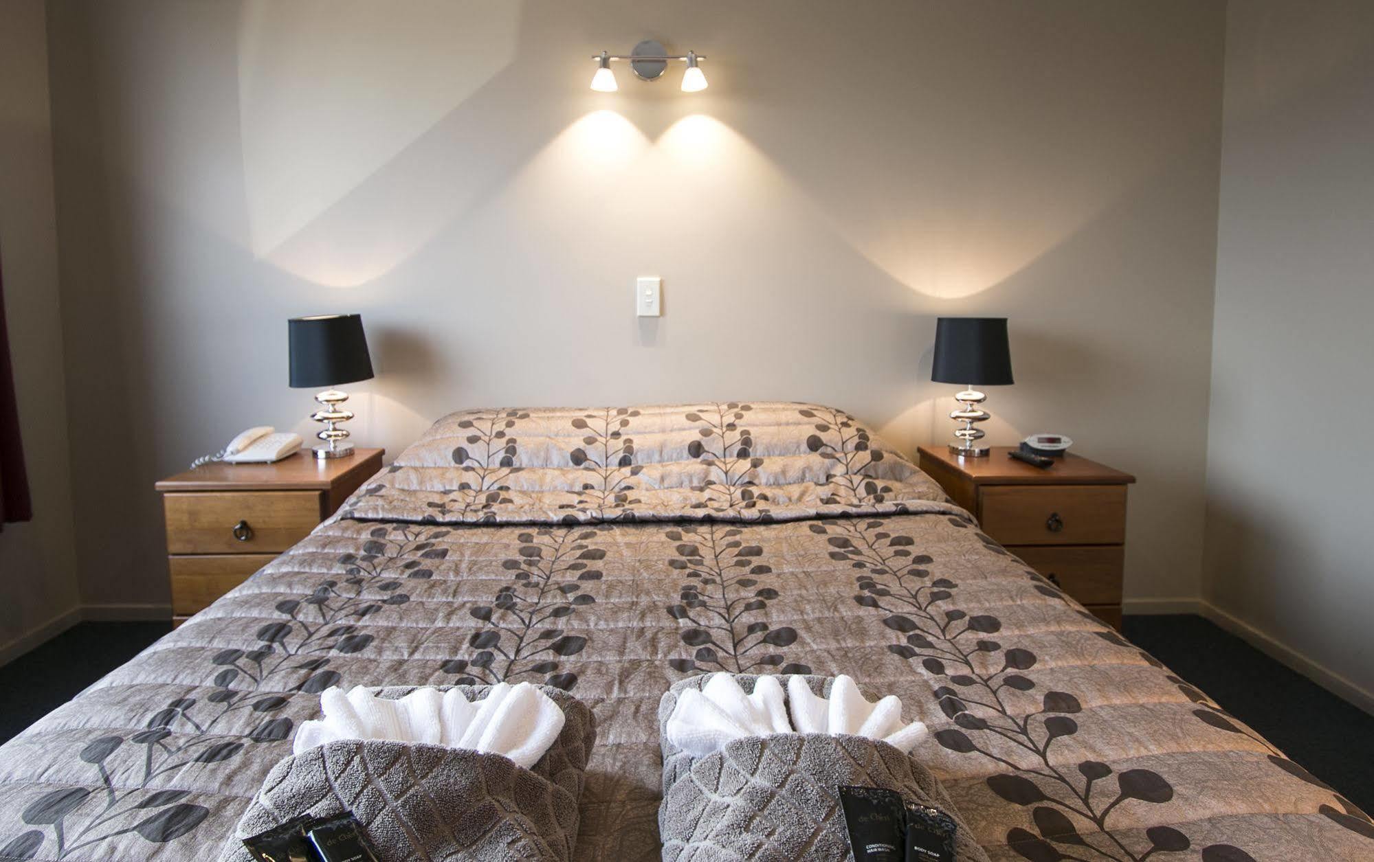 Phoenix Motels Temuka Esterno foto