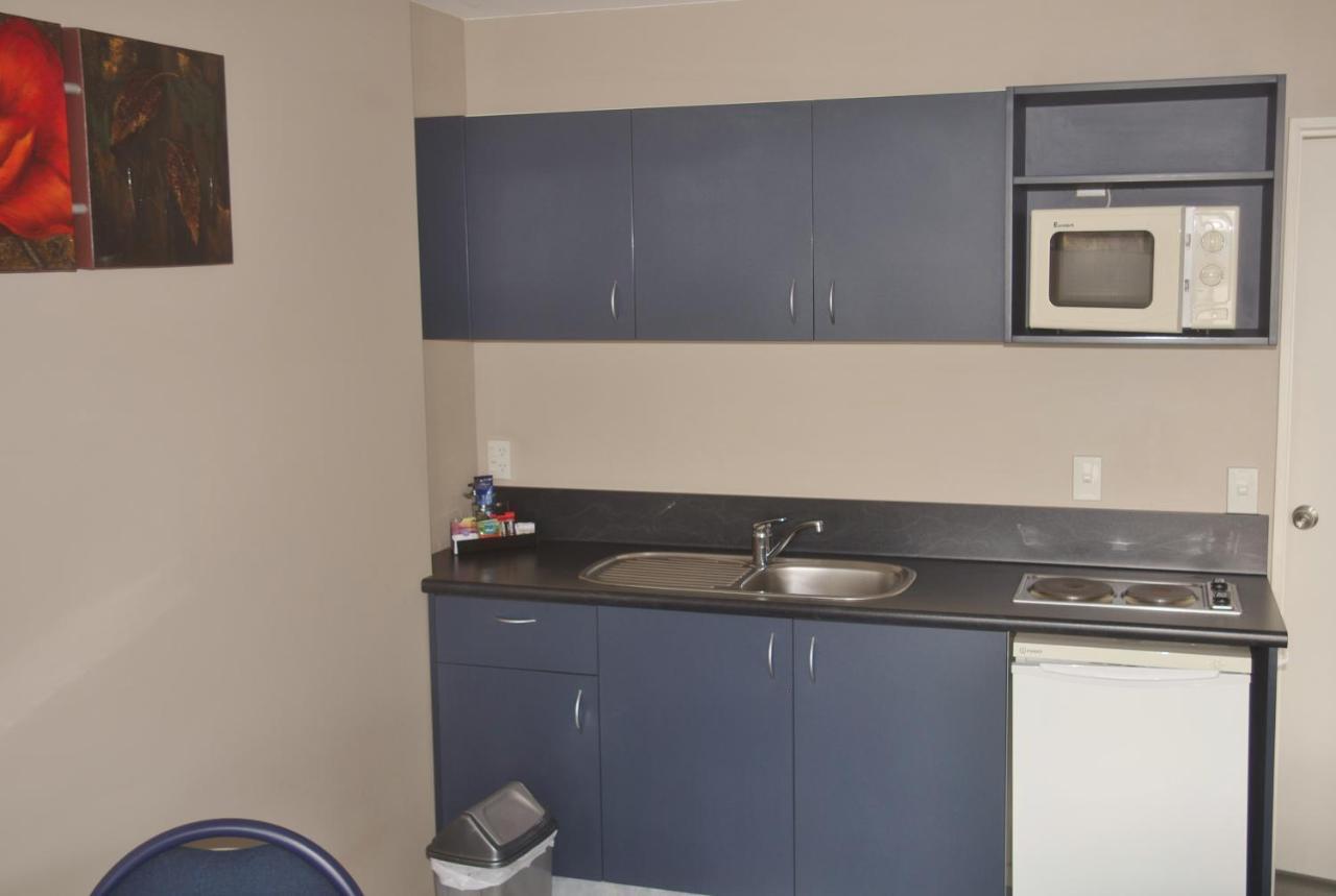 Phoenix Motels Temuka Esterno foto