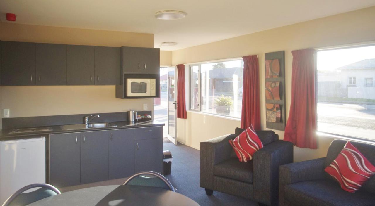 Phoenix Motels Temuka Esterno foto